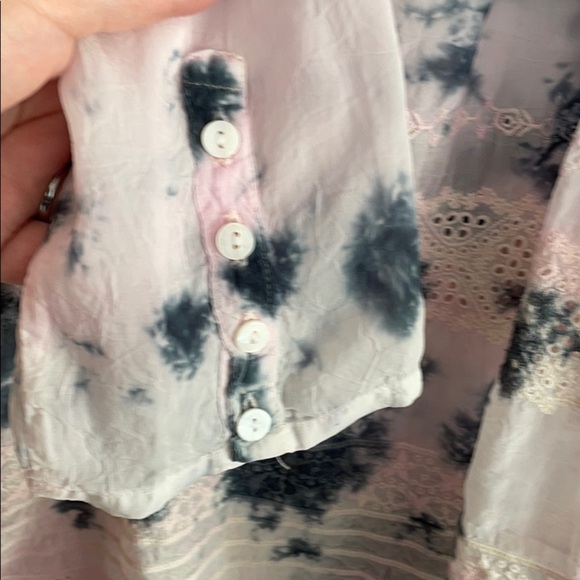 Johnny Was Pintuck cupra rayon tie dye eyelet Bohemian beach tunic with camis - Picture 4 of 9